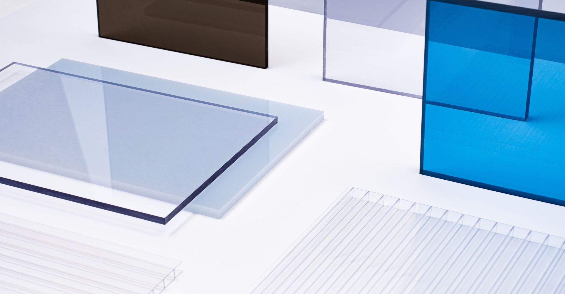 Solid polycarbonate sheet